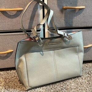 Steve Madden Double Pocket Bag With Floral Interior